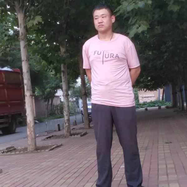 35岁岁河北单身帅哥 - 苏州吉缘网