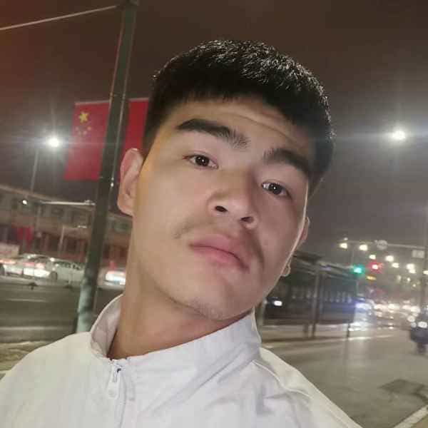 23岁岁山西单身帅哥 - 苏州吉缘网