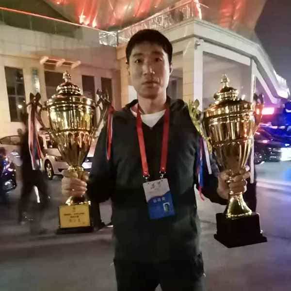 37岁岁湖南单身帅哥 - 苏州吉缘网