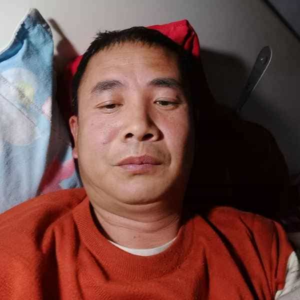 48岁岁山西单身帅哥 - 苏州吉缘网