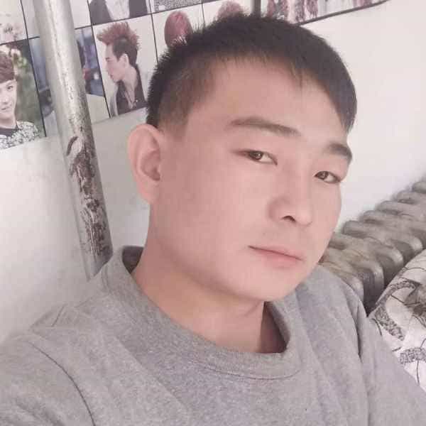 33岁岁河北单身帅哥 - 苏州吉缘网
