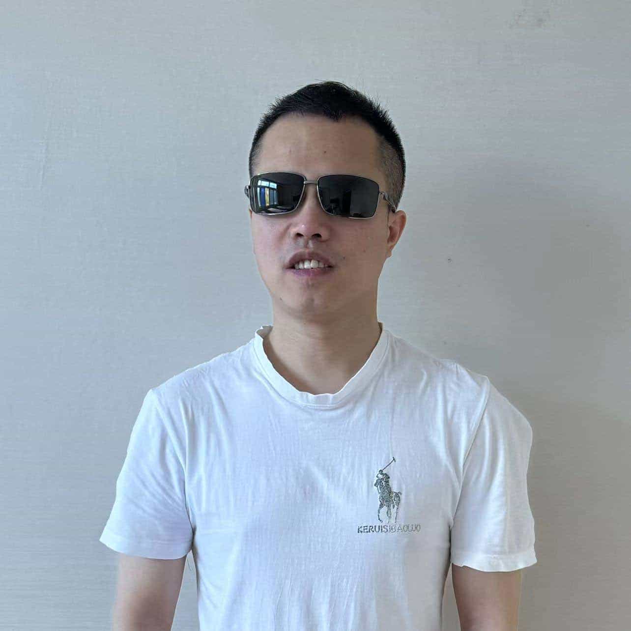 40岁岁江西单身帅哥 - 苏州吉缘网