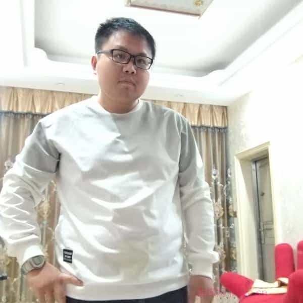 33岁岁江苏单身帅哥 - 苏州吉缘网