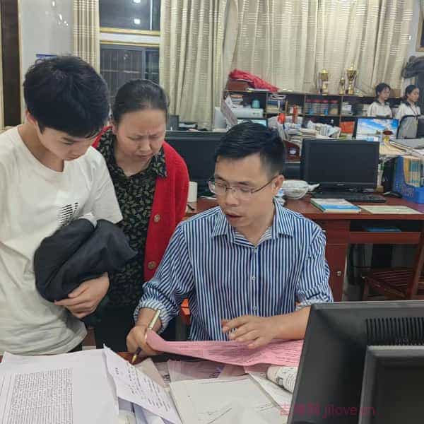 36岁岁湖南单身帅哥 - 苏州吉缘网